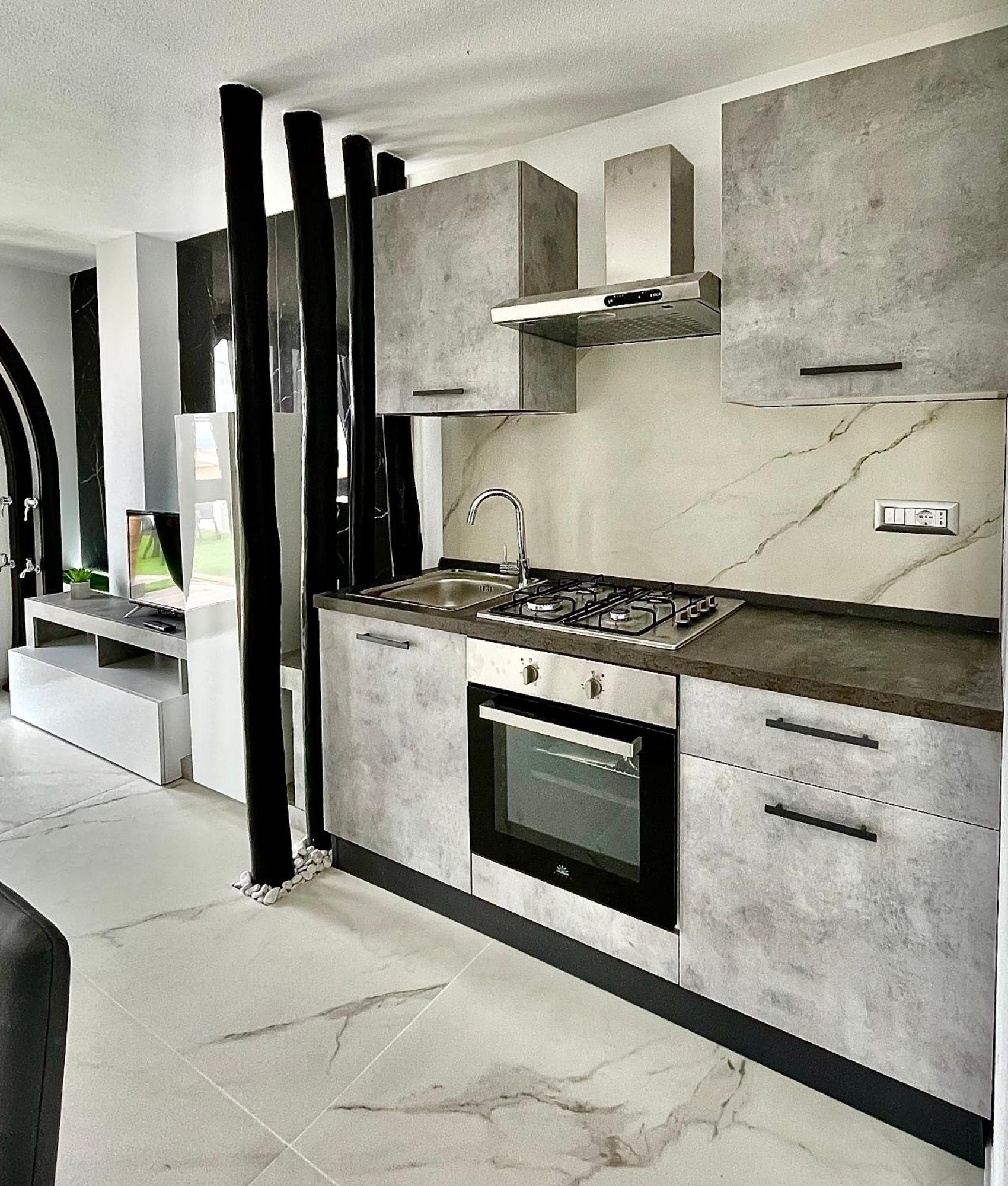 Bellavista Luxury Apartments Ла-Калетта Екстер'єр фото